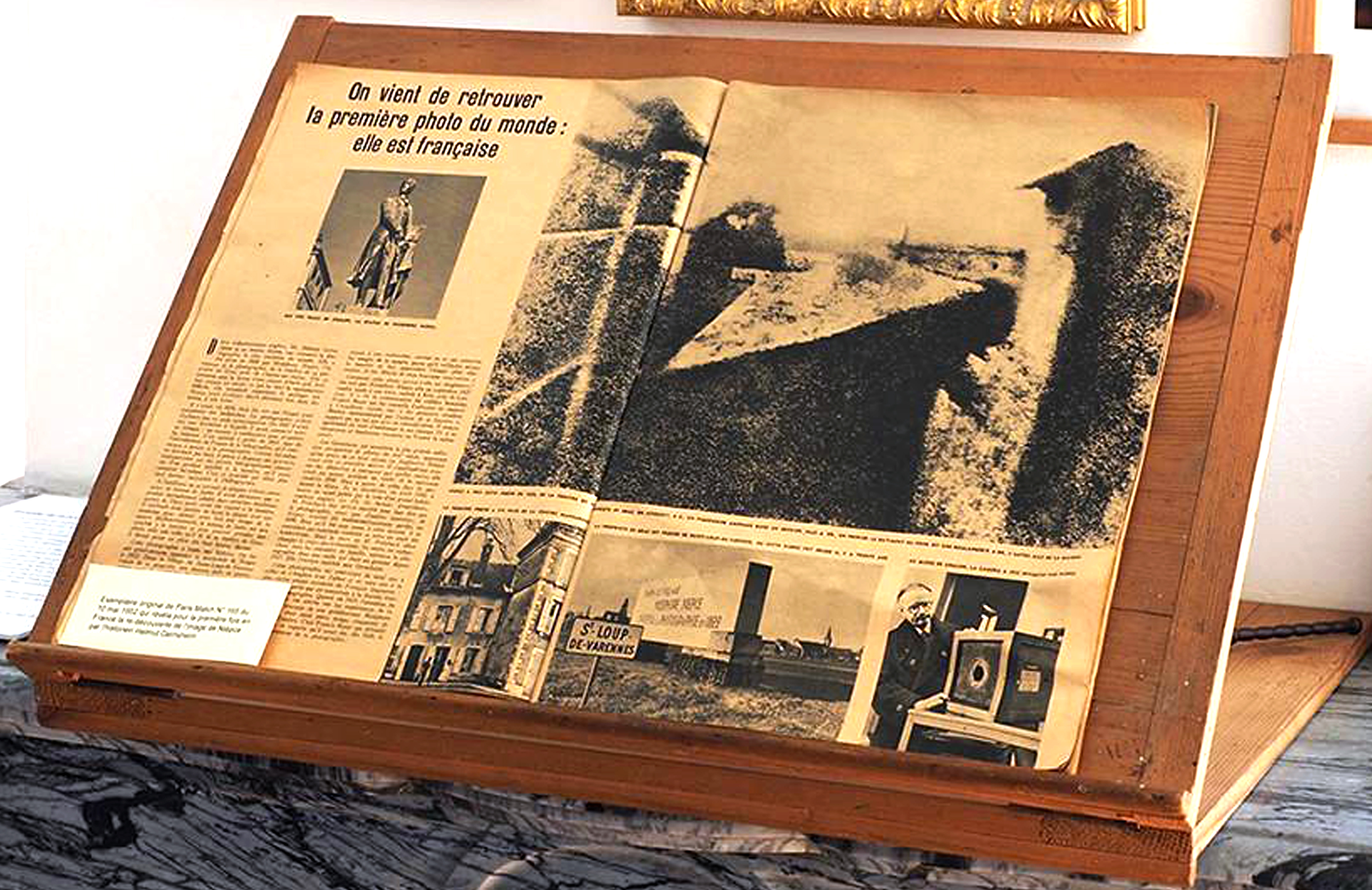 Paris Match 1952 - On vient de retrouver la première photo du monde - Musée Nicéphore Niépce